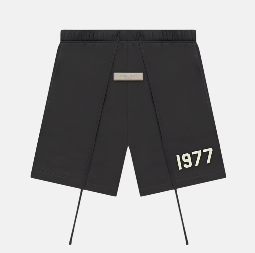ESSENTIALS 1977 | מכנס קצר שחור