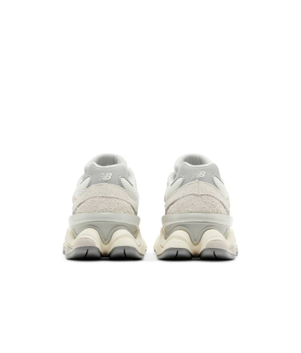 New Balance 9060 - White Silver