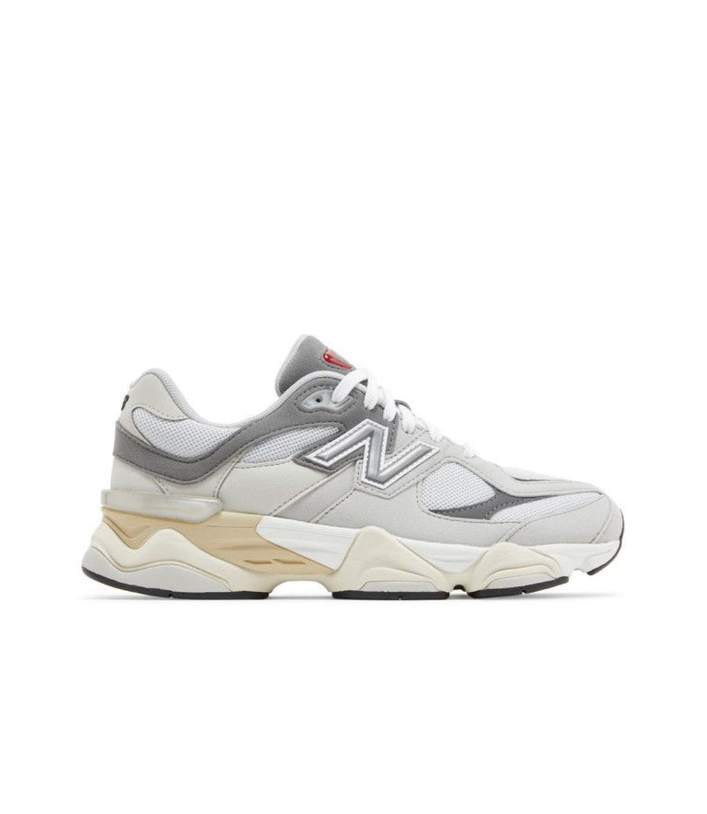 New Balance 9060 - Grey Cream
