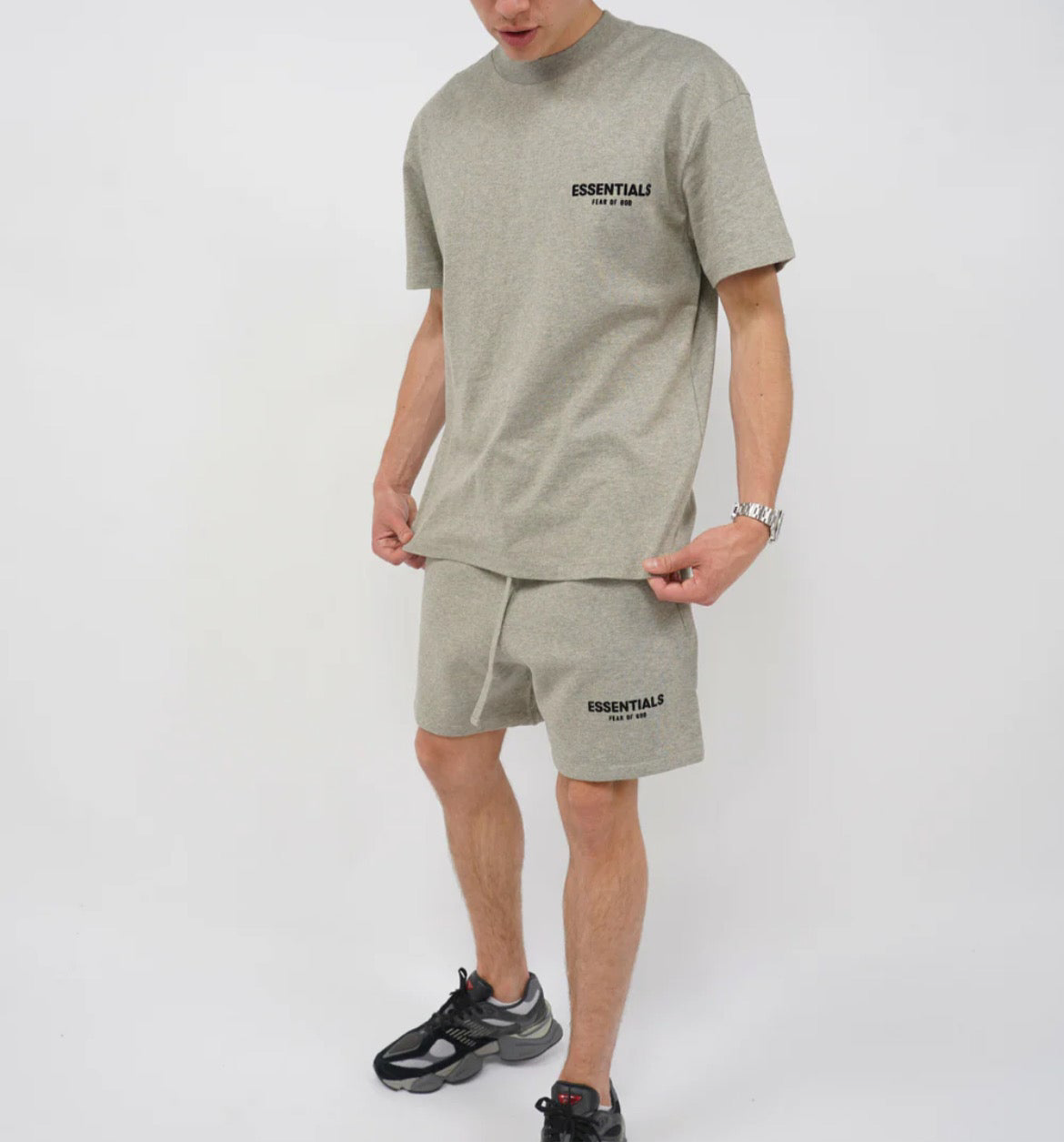 ESSENTIALS | חליפה קצרה - Grey