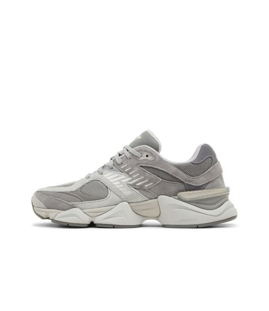 New Balance 9060 - Grey Silver